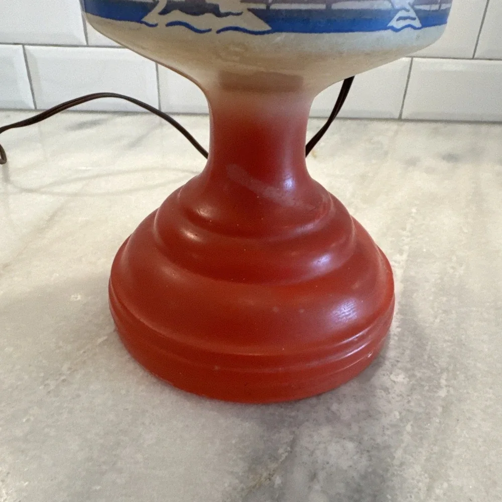 Vintage P&A Mfg‎ Co Waterbury Coral Red Oil Kerosene Lamp Sailboats Nautical